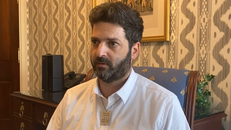 Brother of Israeli twin hostages recounts Oct. 7 terrorist attack on their home