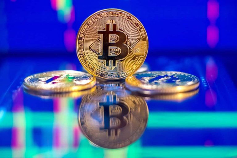 Bitcoin up to $40659 and Ethereum up to $2145 this morning