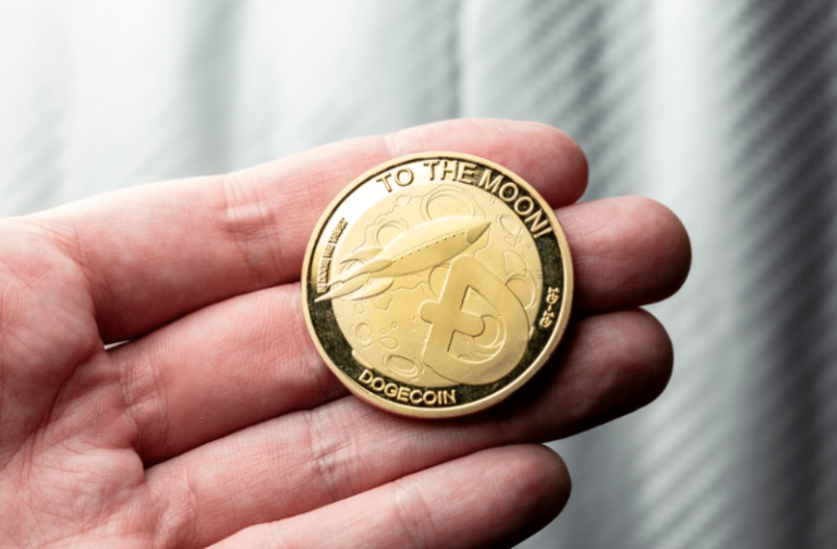 While Dogecoin (DOGE) Enjoys Mainstream Appeal, Traders Highlight NuggetRush’s Growing Potential